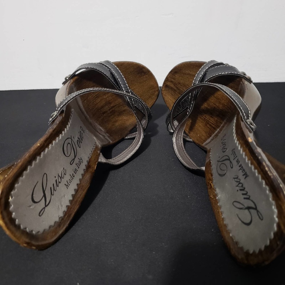 Beautiful 100% Man Made Italian Luisa D’orio Size 10 Womens heel 3.5" lift